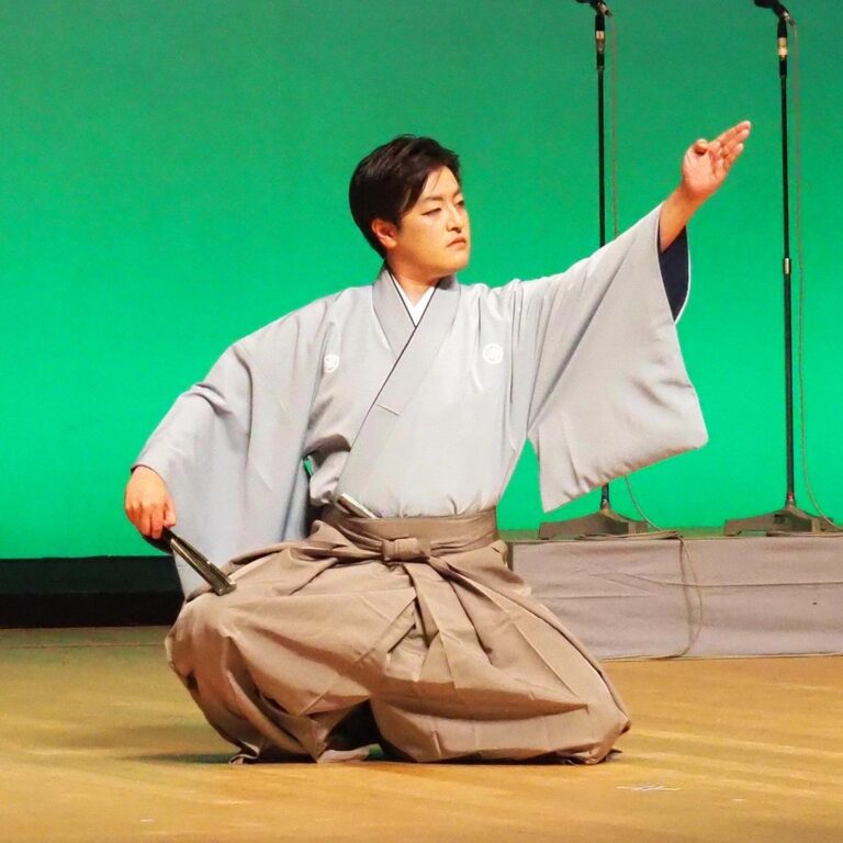 895FB829-DF1C-4877-BF97-BB54A36B8399